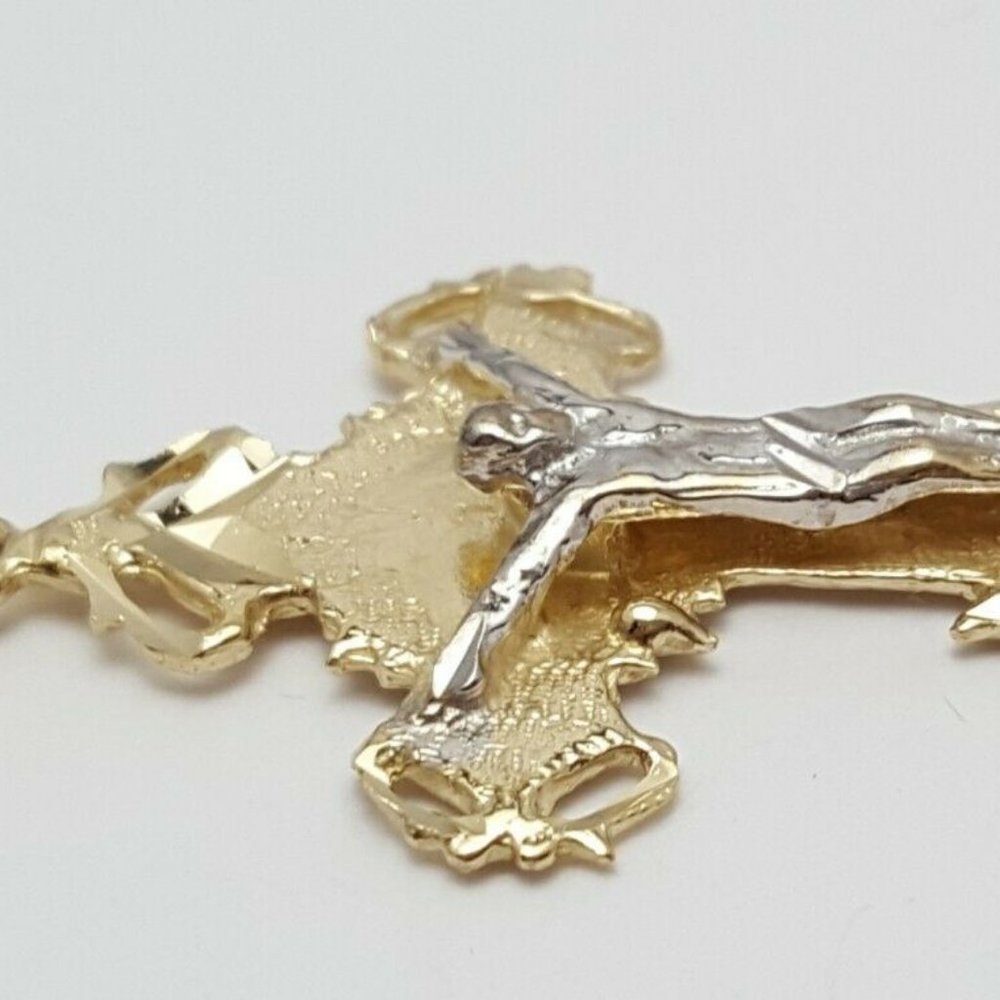 Beautiful 14k Solid Multi Tone Two Tone Jesus On … - image 4